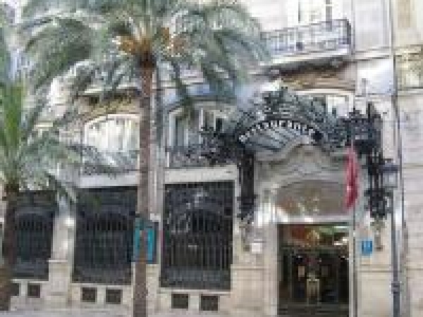 Hotel Husa Reina Victoria en valencia